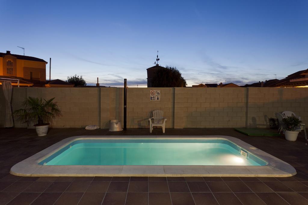 Tiara Vacaciones Villa Nava de la Asuncion Dış mekan fotoğraf